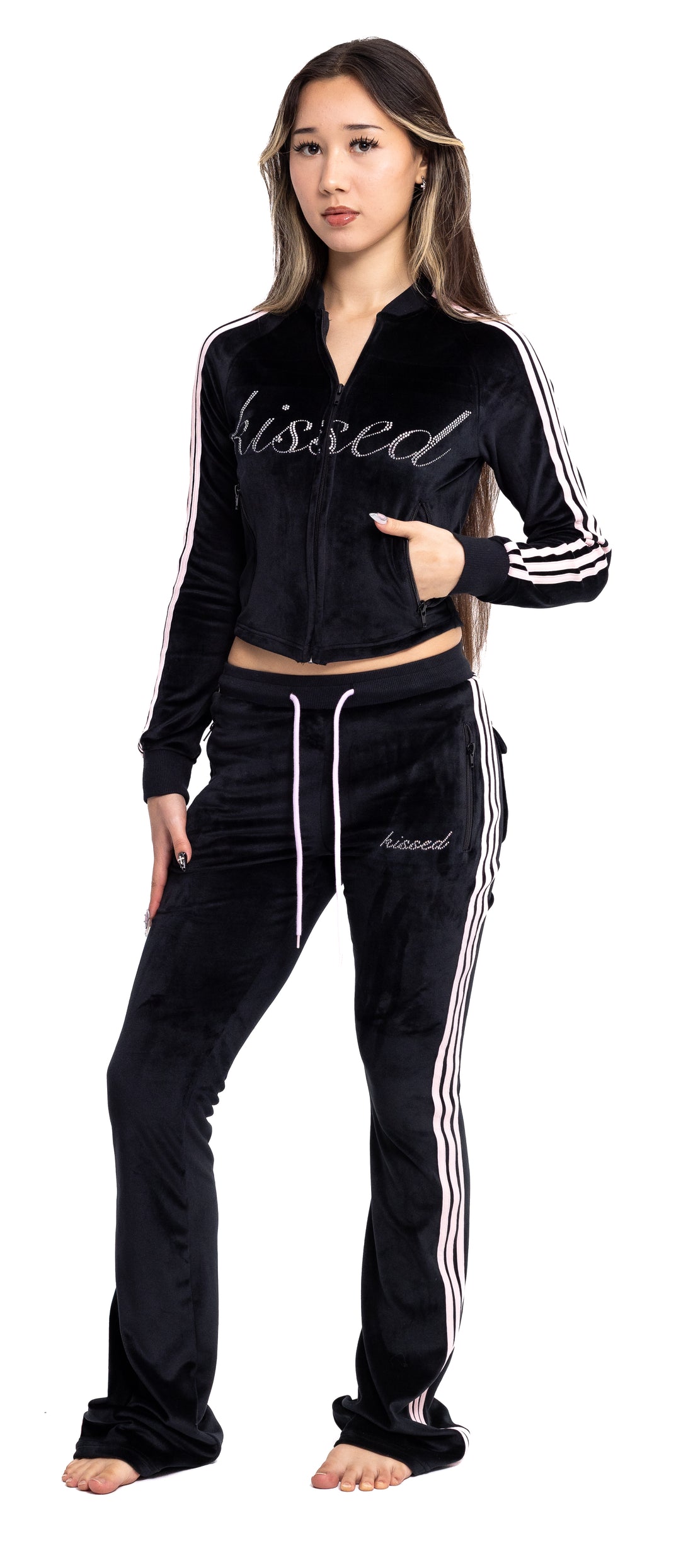 (PRE-ORDER) kiss velour track pants- black and pink